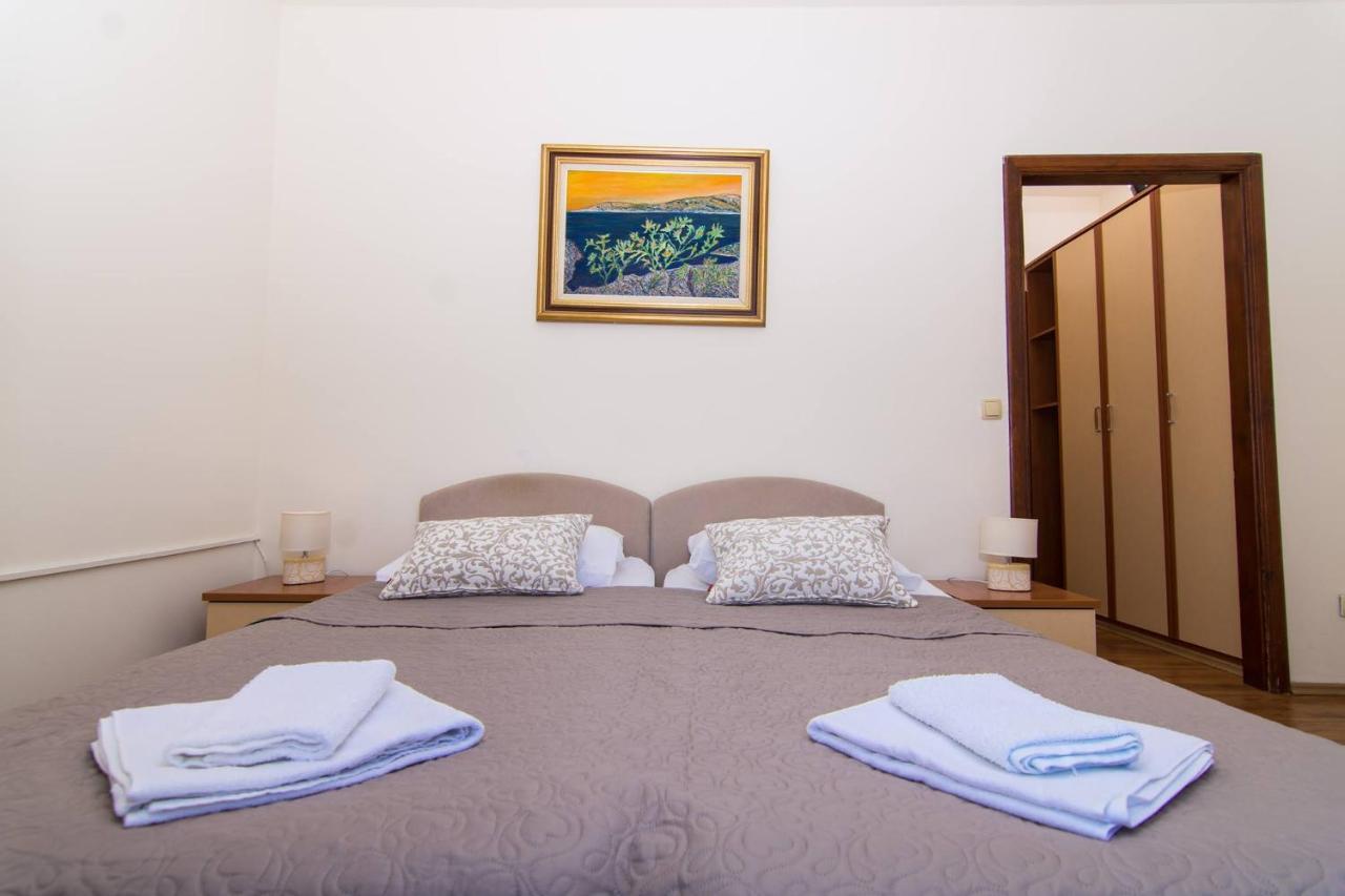 Vila Liza Bed & Breakfast Trogir Eksteriør bilde